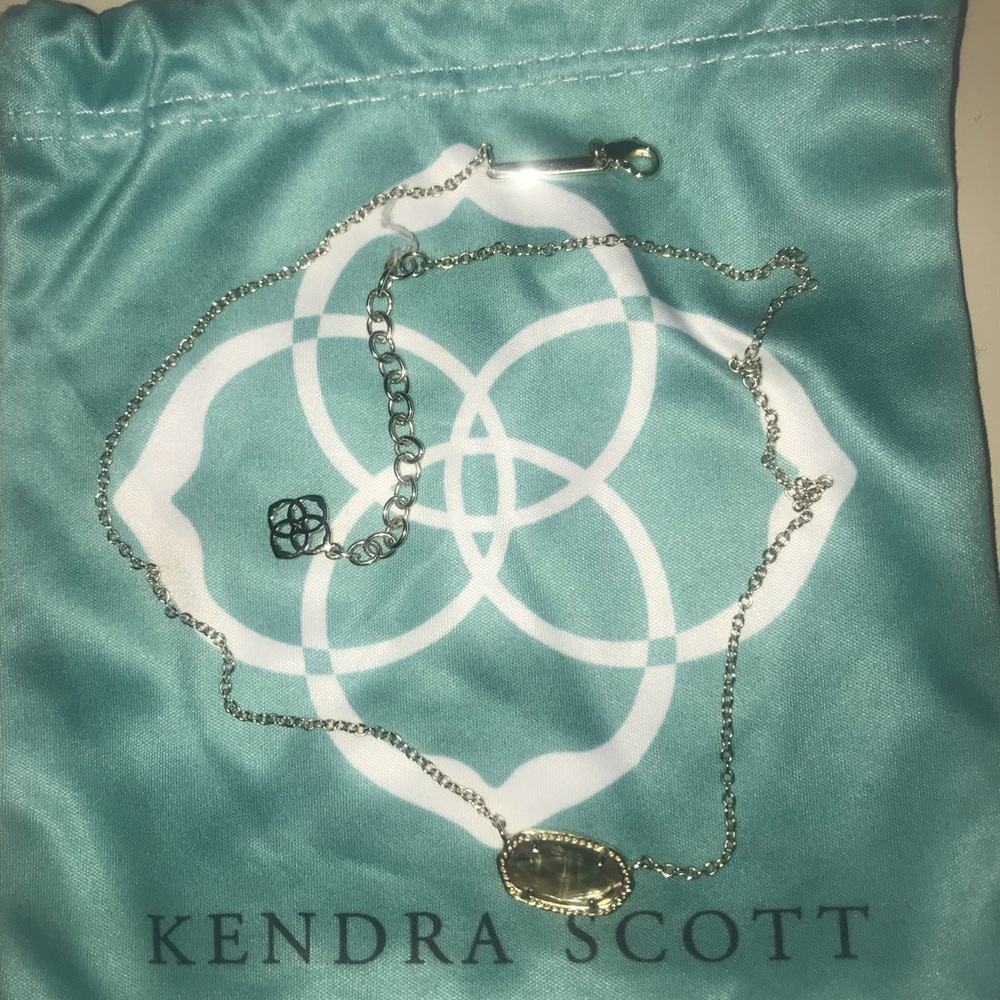Kendra Scott Gold Elisa Pendant - Picture 2 of 2